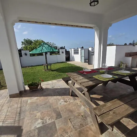 Semesterbostad No Grupos Casa Cuervi Con Piscina Privada En Conil *