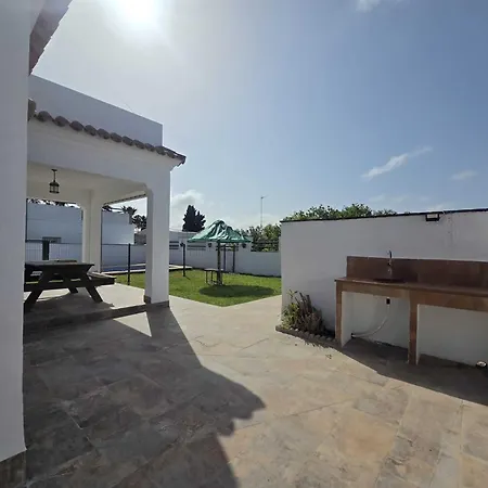No Grupos Casa Cuervi Con Piscina Privada En Conil Conil De La Frontera