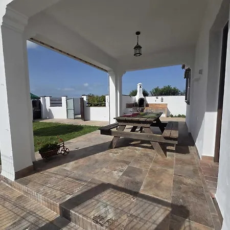 Semesterbostad No Grupos Casa Cuervi Con Piscina Privada En Conil Conil De La Frontera